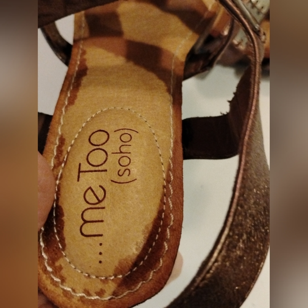 ...Me Too(Soho) Brown Tan Strappy Sandals Ankle Metal Square Plates Decor 7.5 - Picture 16 of 16